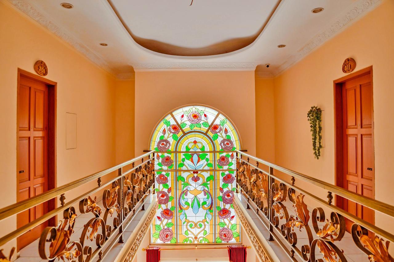 Narapati Syariah Hotel 3*